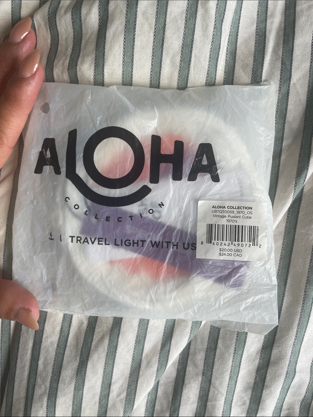 ALOHA Collection pouch Hawaiian Airlines